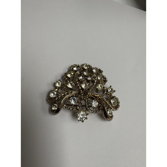 Vintage Large Cluster of 20 Gorgeous Sparkling Rhinestones Brooch Pin - Picture 4 of 8